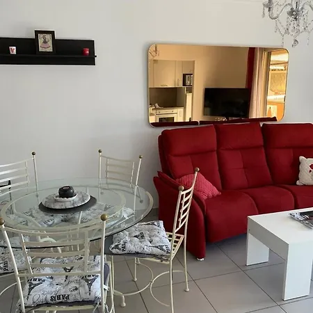 דירה Cosy 2 With Sea View - Loubet וילנב-לובה